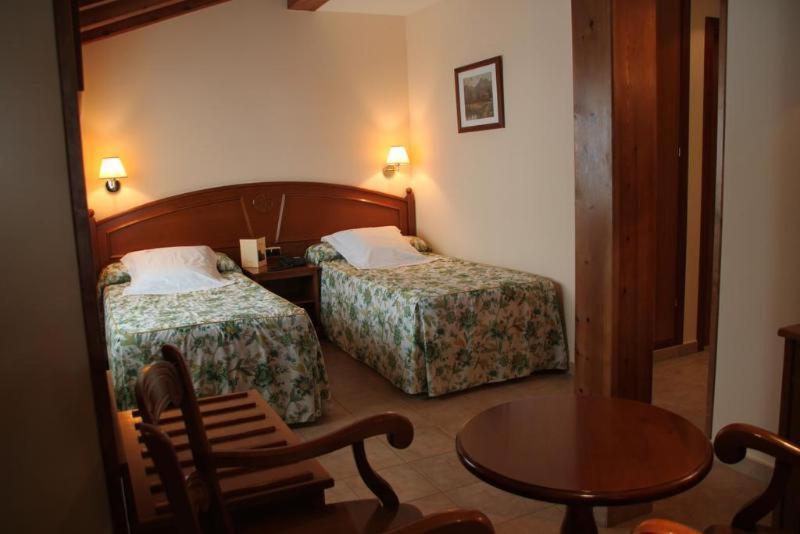 Hotel Soldeu Maistre Habitación foto
